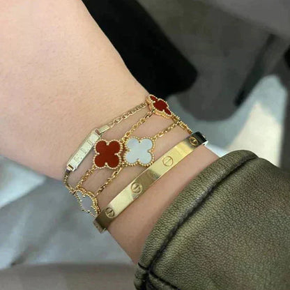 Clover Armband Rode