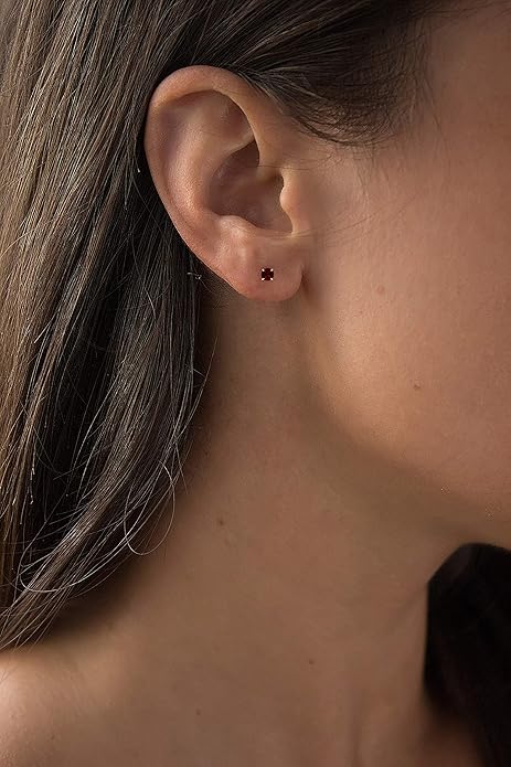 Robijnen Ronde Stud Oorbellen | Goud