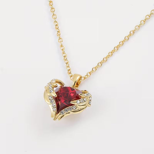 Engel Embrace Robijnen Hart Ketting | Goud