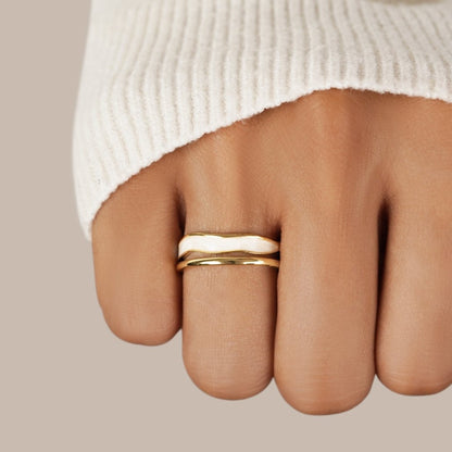 Gouden Sculpturale Wikkel Ring